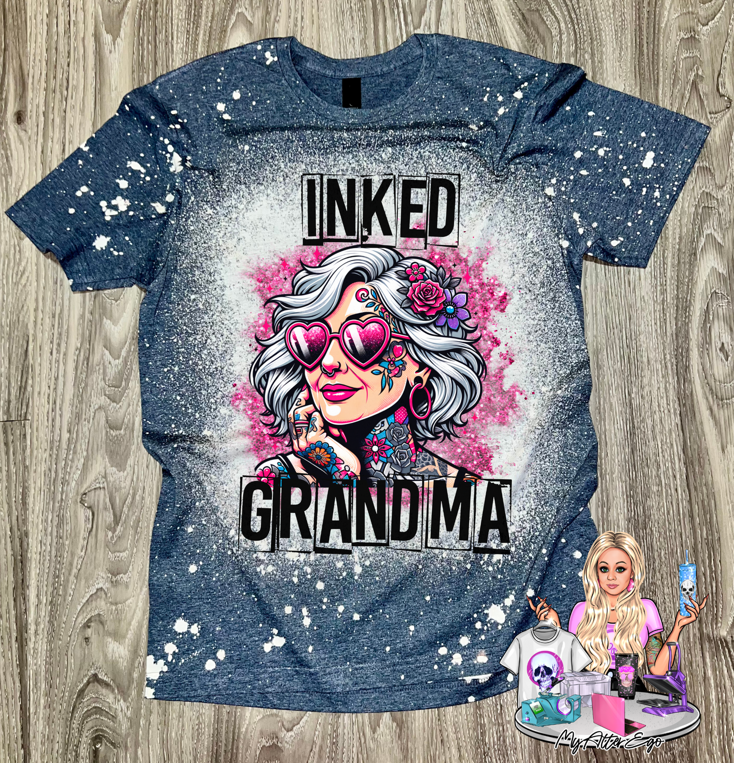 Inked Grandma (T-Shirt)